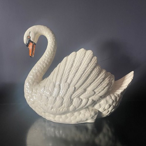 Large Dartmouth Pottery Swan Planter