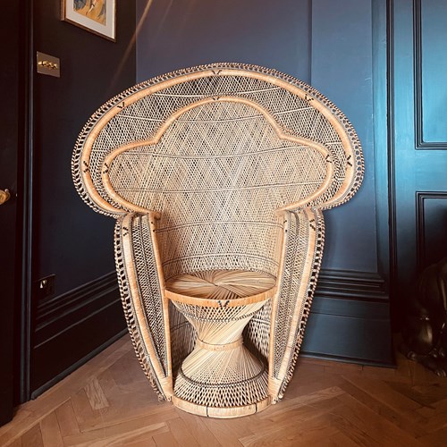 Large. Vintage Cobra Chair
