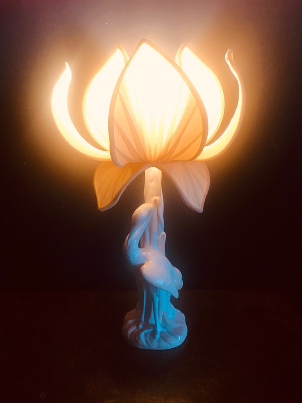  Italian Table Lamp With Silk Lotus Flower Shade-20th-century-filth-swan-flowerlight-at-night-main-637290604997841020.jpg