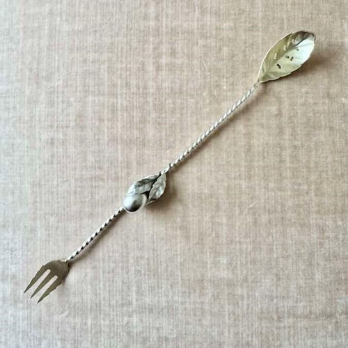 Victorian double ended sterling silver olive fork/spoon C1880 by Gorham