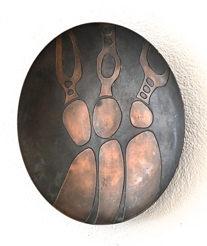 Pair Of 1970S Anatomical Copper Bowls-3details-3a6badfd-5693-4f75-a591-bd8903b1d93a-main-638131019936527798.jpeg