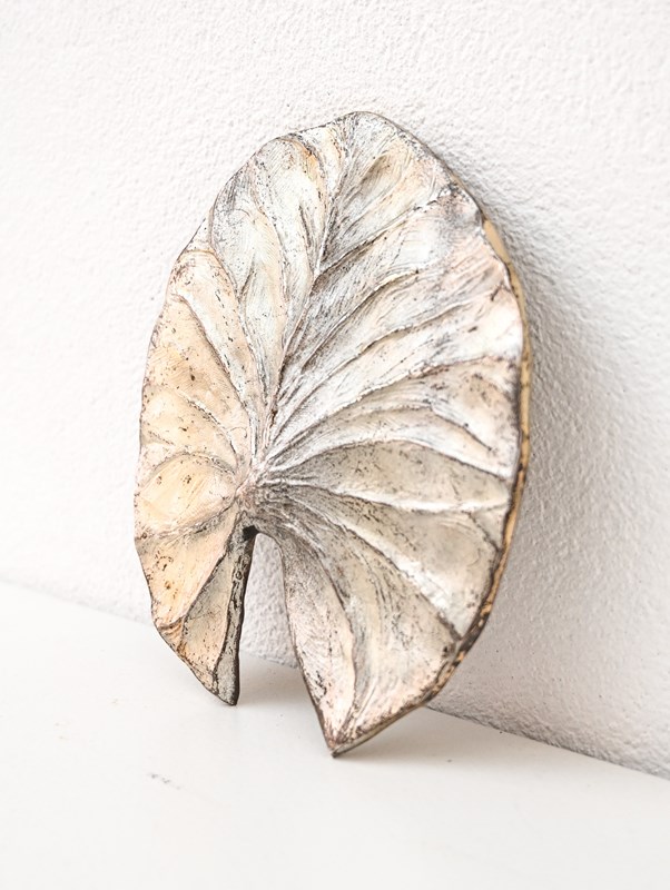 Mid Century Silvered Bronze Lily Leaf By Chrystaine Charles-3details-57f90415-1d85-47f1-a51d-b3bfdb9d2293-main-638122259446848631.jpeg
