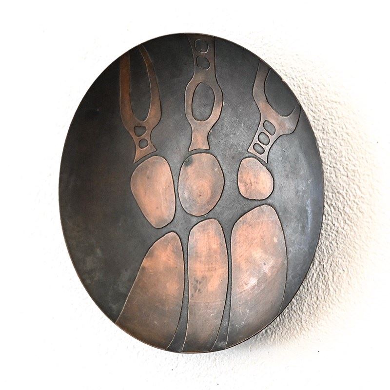 Pair Of 1970S Anatomical Copper Bowls-3details-9b11c82a-bd43-4150-8574-95c4f1a9b866-main-638131019907465757.jpeg