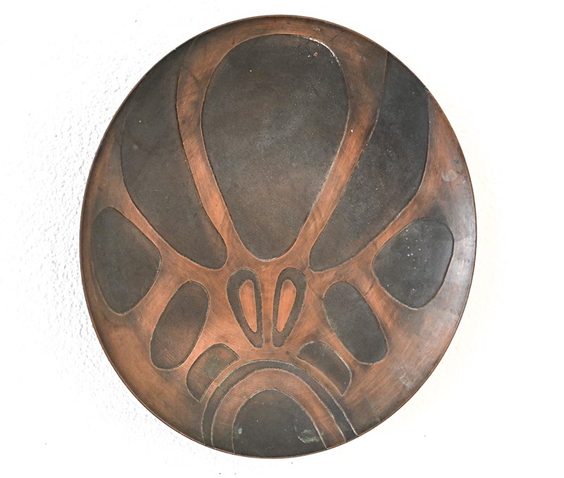 Pair Of 1970S Anatomical Copper Bowls-3details-a075acae-bf3b-425f-9e6d-3df92c53f6e5-main-638131019755904705.jpeg