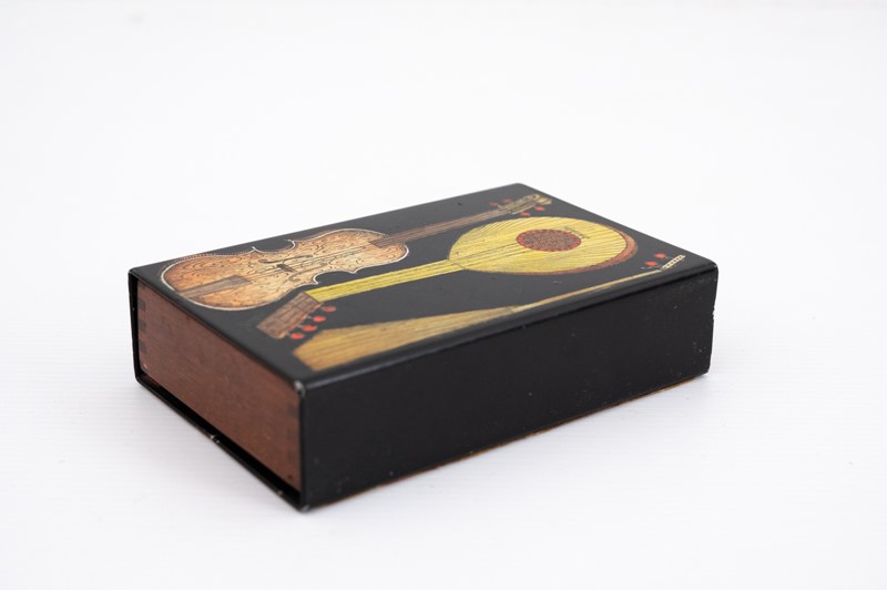  small Fornasetti guitars and zithers box-3details-small-fornasetti-guitars-and-zithers-box2-main-637200484639376736.jpg