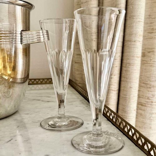 Pair Georgian Champagne Flutes C1800