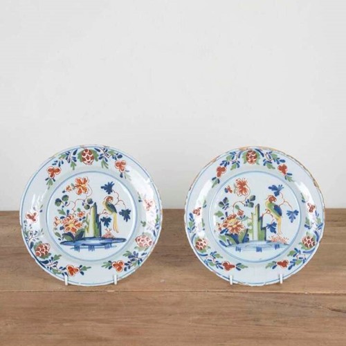 Pair of 18th Century Lambeth Delft Plates