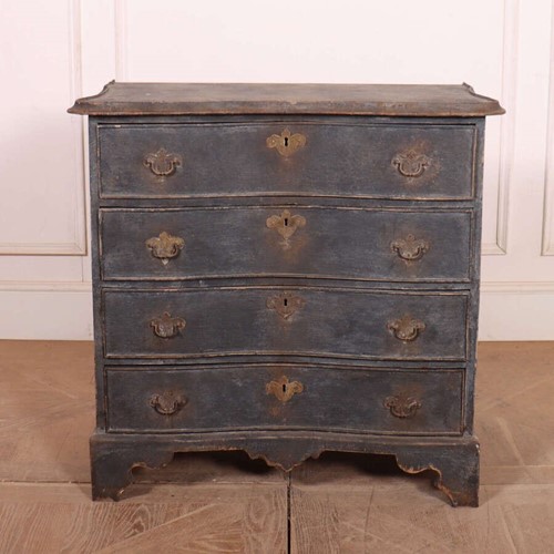 Small Dutch Serpentine Commode