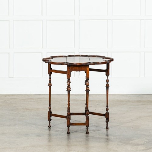 19Thc English Walnut Gateleg Table