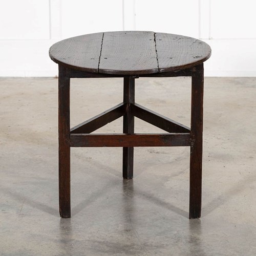 18Thc English Oak Cricket Table
