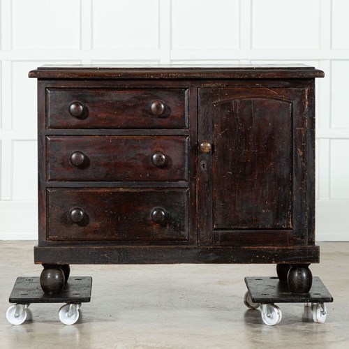 19Thc English Pine Dresser Base