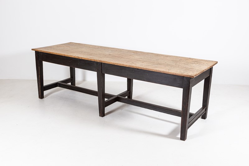 19thC English 3 Plank Oak Refectory Table-adam-lloyd-interiors-19thc-english-oak-refectory-table3-main-637604307943693865.jpg