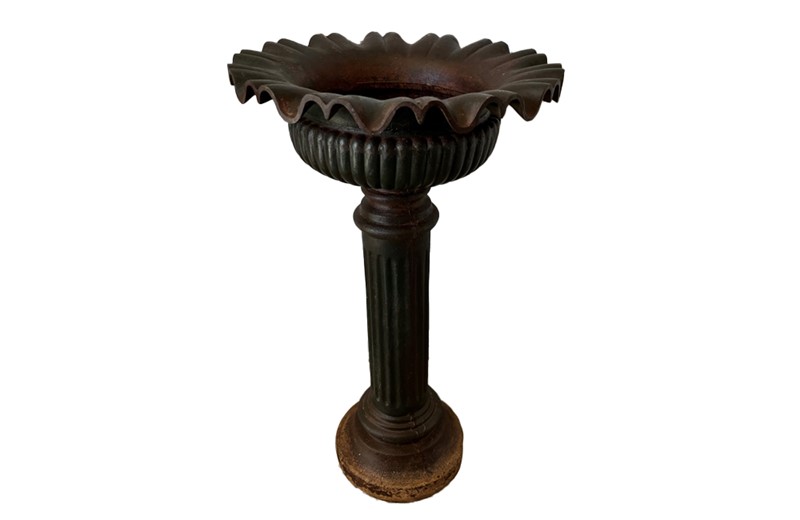 french 19th century jardiniere-adps-antiques-19th-century-french-iron-jardiniere-4526-1-main-637998712935867076.jpg
