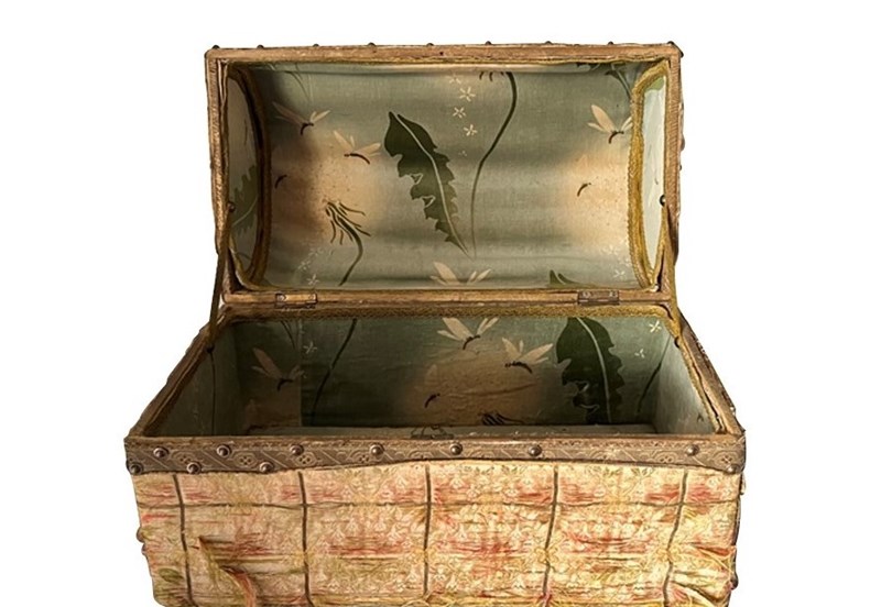 19Th Century Domed Silk Marriage Box-adps-antiques-19th-century-silk-marriage-box-4877-5-main-638245988635946172.jpg