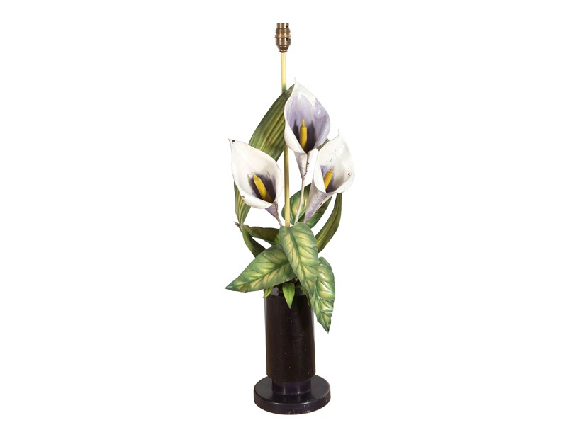 Arum lily table lamp-adps-antiques-3582-wired-main-637018377194376562.jpg
