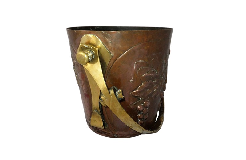 Aesthetic movement champagne bucket-adps-antiques-hetic-movement--copper---brass-champagne-bucket-4210-3-main-637717330411360056.jpg