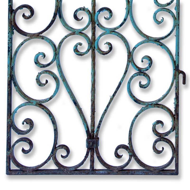 Pair of Small 19th Century French Iron Gates-aeology-at-relic-antiques-relic-antiques-49994-main-637178911007578599.jpg