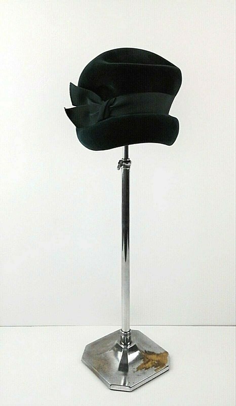  10 Vintage Telescopic Hatstands -aeology-at-relic-antiques-s-l1600-10-main-637807879358800130.jpg