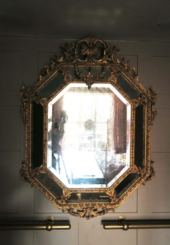 19Th Century Gilt Cushion Mirror, France-alex-macarthur-img-8609-main-638221959239547453.jpg