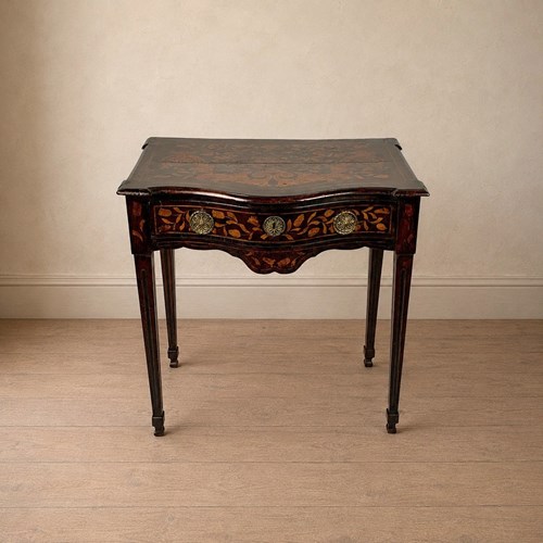 18Th Century Dutch Walnut Floral Marquetry Serpentine Side Table