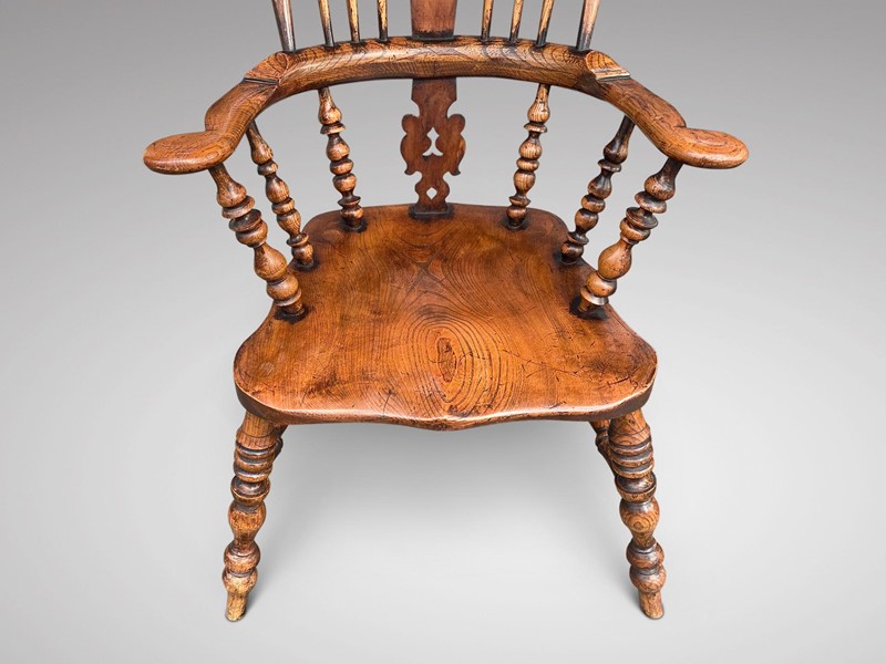 19th C Elm Broad Arm Windsor Chair-anthony-short-antiques-xchairs-815-main-637787944829665235.jpeg