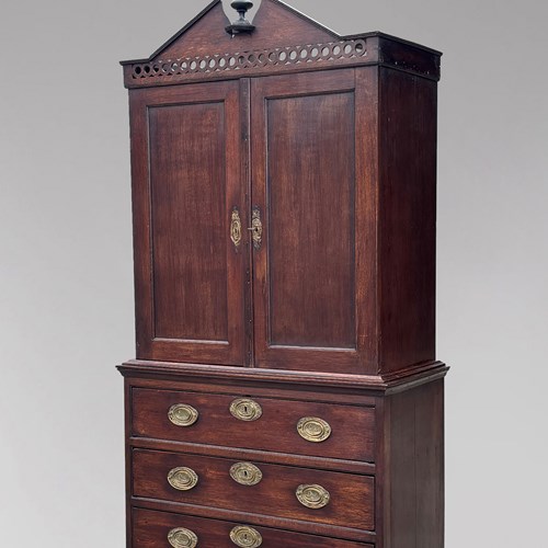 18Th C Georgian Oak Housekeepers Cupboard