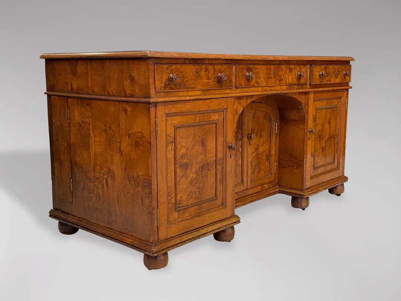 19Th C Desk In Pollard Oak-anthony-short-antiques-xdesk-271-main-638046230430386111.jpg