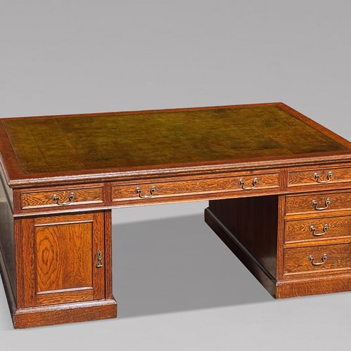 Large 19Th C Oak Partners Desk