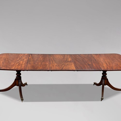 Georgian Mahogany Pedestal Dining Table