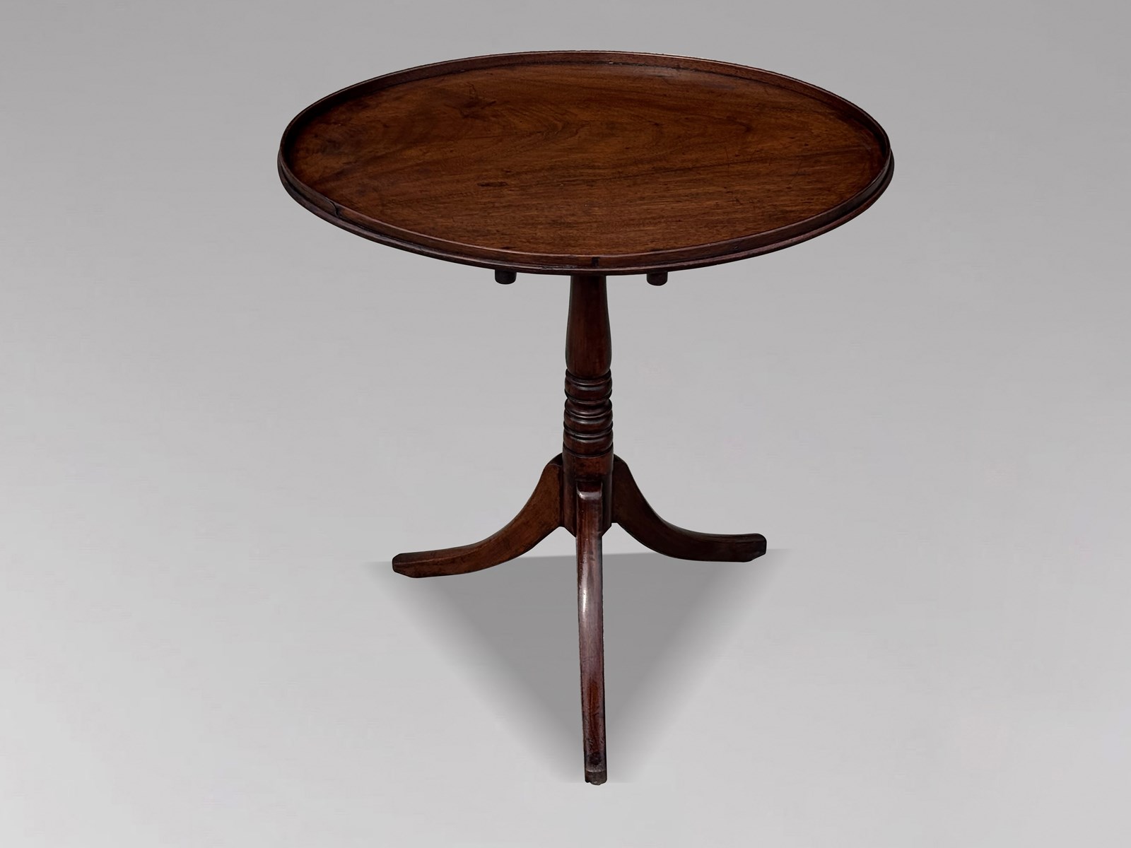 Prerioddic Table 18Th C George III Period Mahogany Tripod Table - Decorative Collective