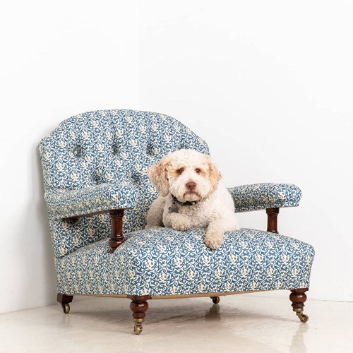 Mid-19Th Century Howard & Sons Open Easy Armchair
