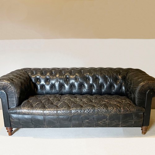 Early 20Th Century French Art Deco Leather Chesterfield Sofa
