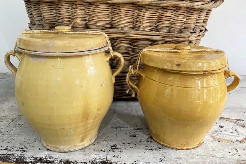 2 X Large 19Th C French Yellow Confit Pots With Lids-appley-hoare-largeliddedconfitjars4-main-638192424559881866.jpg