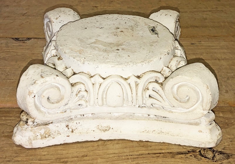 Set of 3 19th century Architectural Plaster Elemen-appley-hoare-plastercapital3-main-637079421481102538.jpg