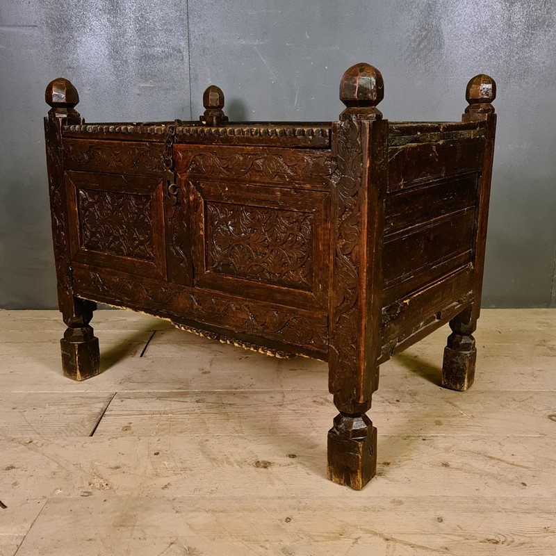 Chip Carved Coffer-arcadia-antiques-20201207-110340-main-637429418438140889.jpg