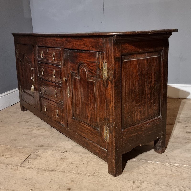 18th Century English Oak Dresser Base-arcadia-antiques-20211115-145435-main-637727311916041620.JPG