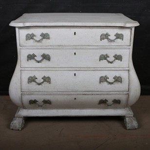 Dutch Bombe Commode
