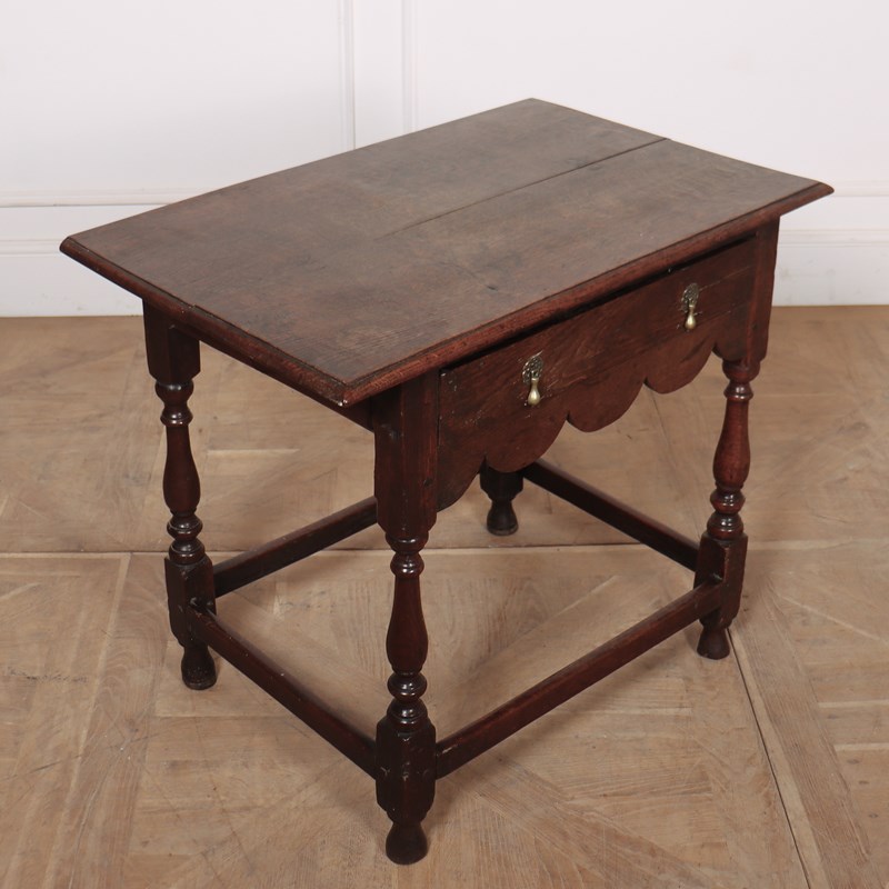 18Th Century Oak Lamp Table-arcadia-antiques-img-3494-main-638344283539458378.jpg