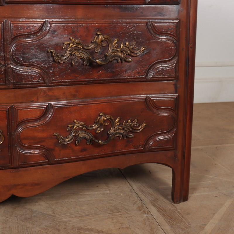 18Th Century French Serpentine Commode-arcadia-antiques-img-3700-main-638351338898923932.jpg
