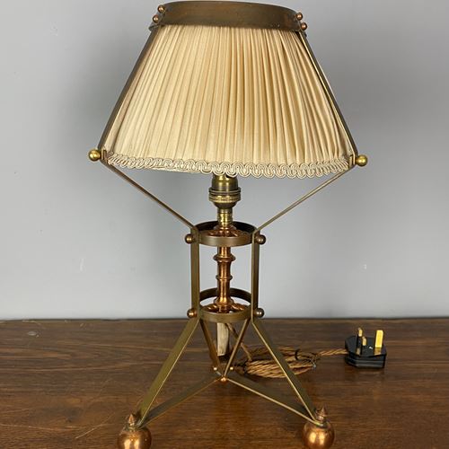 Arts And Crafts Table Lamp (32201)