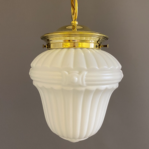 ‘Delila’ Small Edwardian White Glass Pendant Light