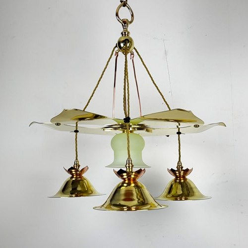 Ashby Three Leaf Reflector Chandelier (56224)
