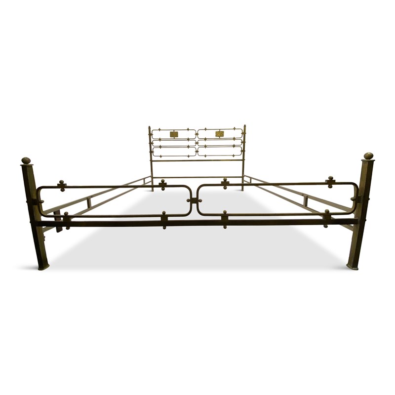 1970S Italian Brass Bed By Luciano Frigerio-august-interiors-img-1855-main-638054920033194756.jpg