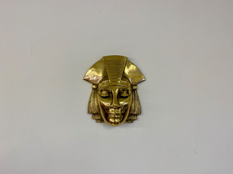 1970s Belgian Brass Hanging Pharaoh Face Plaque-august-interiors-img-3093-main-637553821678211750.jpeg