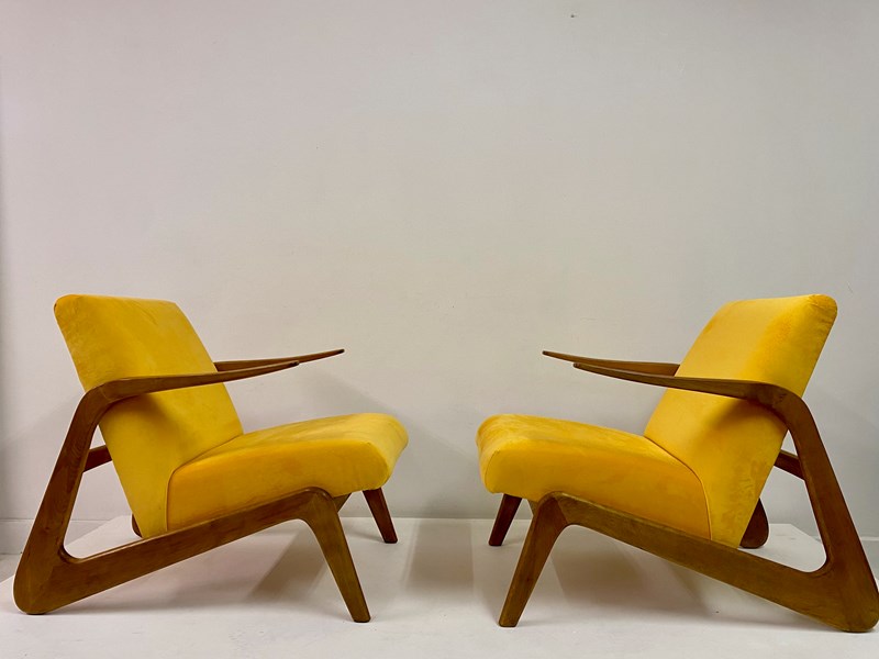 Pair Of Contemporary Italian Armchairs In Yellow Velvet-august-interiors-img-3358-main-638106971407685698.jpeg