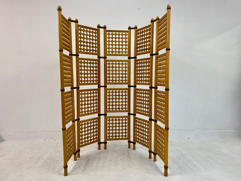 1940s Swedish Room Divider or Screen in Birch-august-interiors-img-7833-main-637241222275852078.jpeg