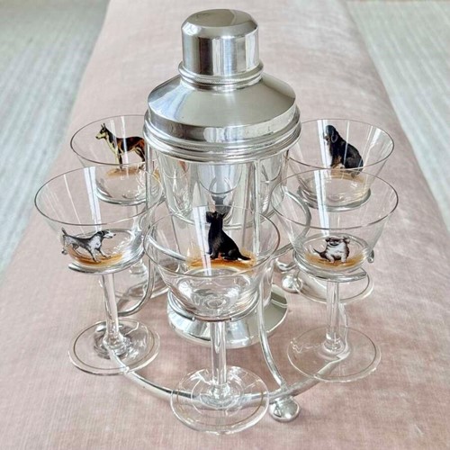 Fun Art Deco cocktail shaker & dog glasses on stand C1930s