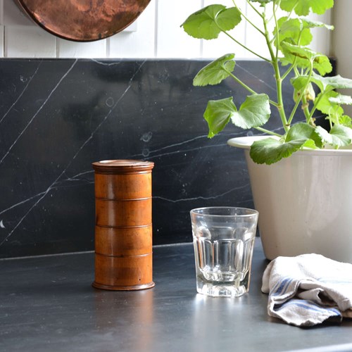 Georgian Boxwood Spice Tower