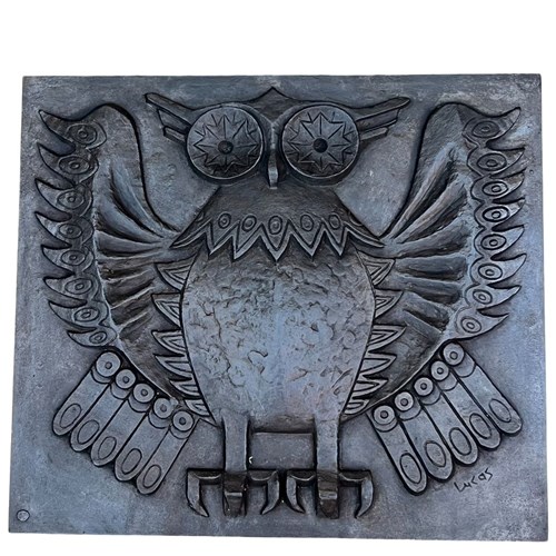 Modernist Cast Iron Fireback Showing An Owl