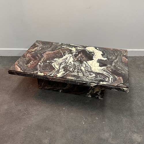 Large Italian Cipollino Ondulato Marble Coffee Table, 1970S